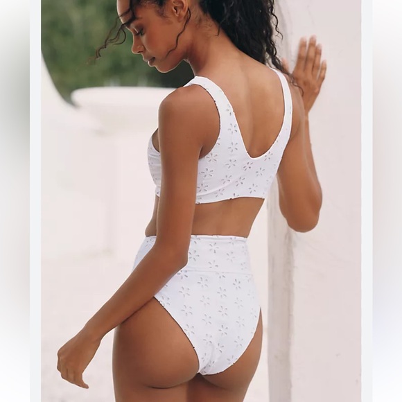 New Beach Riot Bikini Set - Picture 2 of 6